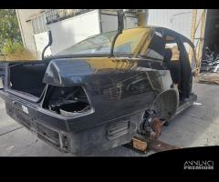 PARAFANGO POSTERIORE DESTRO MERCEDES Classe E W124