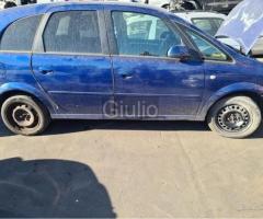 Opel meriva blu ricambi