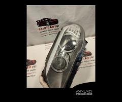 FARO ANTERIORE SINISTRO BMW Serie 5 Touring (F11) - 2