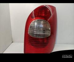 STOP FANALE POSTERIORE DESTRO CITROEN Xsara Picass - 1