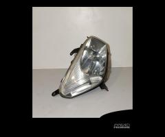 FARO ANTERIORE DESTRO TOYOTA Rav4 3Â° Serie (03\u003e05 - 3