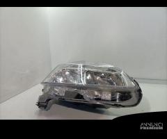 FARO ANTERIORE DESTRO PEUGEOT 208 Serie 1685351480