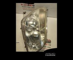 FARO ANTERIORE DESTRO DAIHATSU Terios 2Â° Serie 81