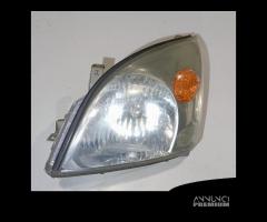 FARO ANTERIORE SINISTRO TOYOTA Land Cruiser 3Â° Se - 1