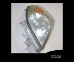 FARO ANTERIORE SINISTRO TOYOTA Land Cruiser 3Â° Se