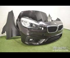 Bmw 2' f46 musata faro paraurti radiatori cofano