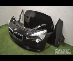 Bmw 2' f46 musata faro paraurti radiatori cofano