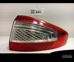 STOP FANALE POSTERIORE DESTRO FORD Mondeo Berlina