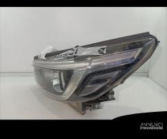 FARO ANTERIORE SINISTRO SUBARU Forester Serie 8400