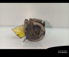 COMPRESSORE A/C FORD Fiesta 6Â° Serie 8V5119D629EF