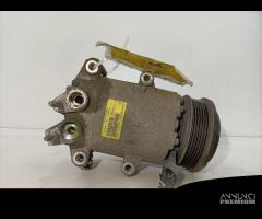 COMPRESSORE A/C FORD Fiesta 6Â° Serie Restyling AV