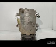 COMPRESSORE A/C FORD Fiesta 6Â° Serie Restyling AV