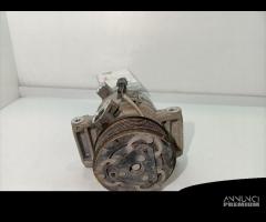 COMPRESSORE A/C DACIA Sandero Serie II 926005689R - 5