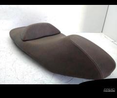 SELLA SADDLE PIAGGIO X10 4T 4V IE EURO 3 125 2012