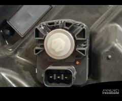 FARO ANTERIORE SINISTRO SUZUKI S-CROSS Serie 6429L