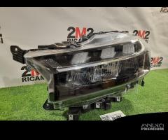 FARO ANTERIORE SINISTRO SUZUKI SX4 Serie S-Cross 6