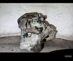 CAMBIO MANUALE COMPLETO NISSAN Qashqai 2Â° Serie D