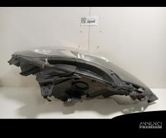 FARO ANTERIORE DESTRO OPEL Zafira B 2Â° Serie 3900 - 3