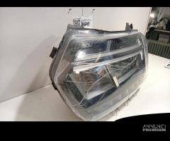 FARO ANTERIORE SINISTRO DACIA Duster Serie 2606024