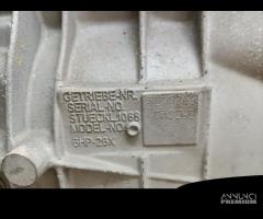 CAMBIO MANUALE COMPLETO BMW Serie 2 Cabrio (F23) 2