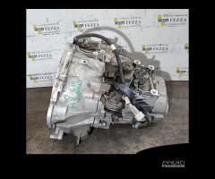 CAMBIO MANUALE COMPLETO KIA Stonic Serie G4LC Benz