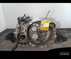 CAMBIO MANUALE COMPLETO KIA Carens 2Â° Serie 43000 - 1