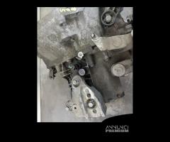 CAMBIO MANUALE COMPLETO PEUGEOT 208 Serie 98038462 - 6