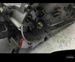 BLOCCO MOTORE ENGINE SEMI COMPLETO MOD: MH701122 S