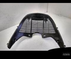 CARENA PUNTALE GRIGLIA RADIATORE YAMAHA T-MAX XP 5