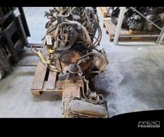 CAMBIO MANUALE COMPLETO NISSAN Patrol Serie SD33T