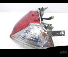 FARO FANALE POSTERIORE FRECCE LAMPEGGIATORI YAMAHA