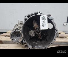 CAMBIO MANUALE COMPLETO VOLKSWAGEN Caddy 3Â° Serie