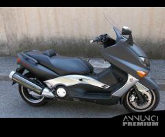 COPERCHIO CARTER MOTORE DESTRO YAMAHA T-MAX XP ABS - 7