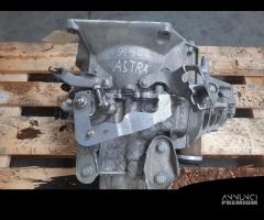 CAMBIO MANUALE COMPLETO OPEL Astra Berlina (K) SPO - 4