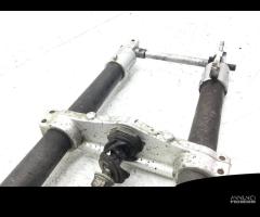 FORCELLA ANTERIORE COMPLETA - GOMMA ROTTA BMW C1 1 - 16