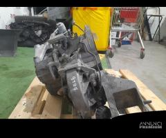 CAMBIO MANUALE COMPLETO OPEL Insignia Berlina benz