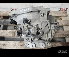 CAMBIO MANUALE COMPLETO OPEL Astra J 55582868 A20D - 5