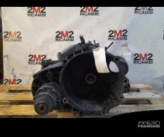 CAMBIO MANUALE COMPLETO AUDI TT Serie (8J3) 02Q300