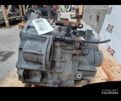 CAMBIO MANUALE COMPLETO VOLKSWAGEN Touran 2Â° Seri