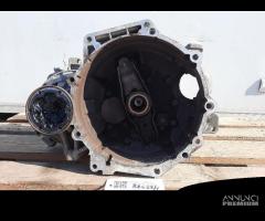 CAMBIO MANUALE COMPLETO VOLKSWAGEN Touran 3Â° Seri - 1