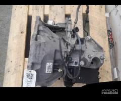 CAMBIO MANUALE COMPLETO FORD Fiesta 6Â° Serie 2N1R