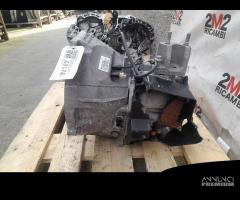 CAMBIO MANUALE COMPLETO FORD Fiesta 6Â° Serie 2N1R