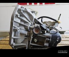 CAMBIO MANUALE COMPLETO RENAULT Clio Serie IV JH3