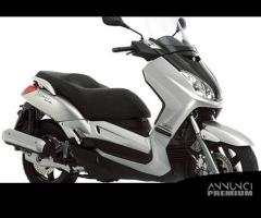 CORPO FARFALLATO CON SENSORI YAMAHA X-MAX 125 2006 - 10