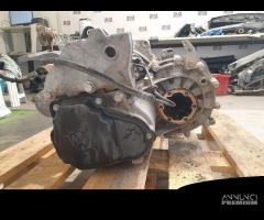 CAMBIO MANUALE COMPLETO AUDI A3 Sportback Serie (8