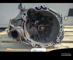 CAMBIO MANUALE COMPLETO TOYOTA Yaris Serie 303000D