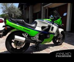 CARTER MOTORE VUOTO MOD: ZX600AE KAWASAKI GPZ R A3 - 14