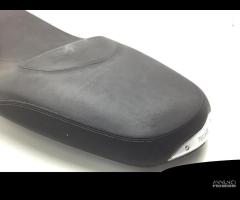 SELLA SADDLE - DIFETTI SU FODERA YAMAHA X-MAX YP R - 3