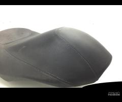 SELLA SADDLE - DIFETTI SU FODERA YAMAHA X-MAX YP R - 8