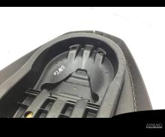 SELLA SADDLE - DIFETTI SU FODERA YAMAHA X-MAX YP R - 10